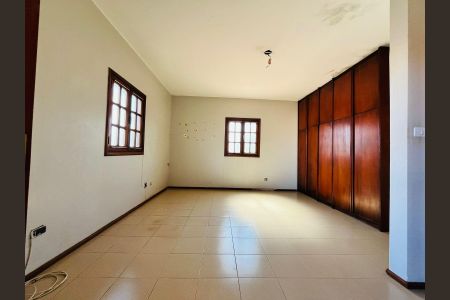 Casa para alugar com 583m², 3 quartos e 6 vagas Casa para alugar com 583m², 3 quartos e 6 vagasSuíte 2