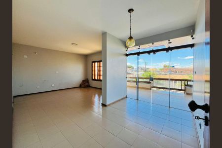 Casa para alugar com 583m², 3 quartos e 6 vagas Casa para alugar com 583m², 3 quartos e 6 vagasQuarto 3