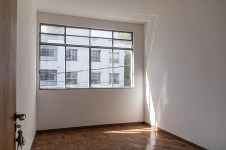 Apartamento à venda com 0m², 3 quartos e sem vaga Apartamento à venda com 0m², 3 quartos e sem vagaCopa