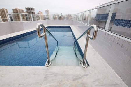 Apartamento para alugar com 60m², 2 quartos e 1 vaga Apartamento para alugar com 60m², 2 quartos e 1 vagaÁrea comum - Piscina