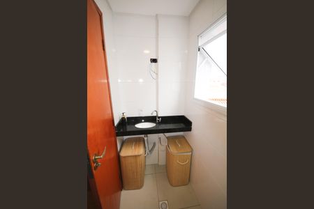 Apartamento para alugar com 60m², 2 quartos e 1 vaga Apartamento para alugar com 60m², 2 quartos e 1 vagaBanheiro da Suíte