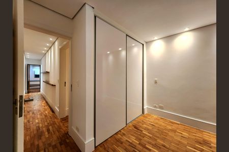 Apartamento à venda com 130m², 2 quartos e 1 vaga Apartamento à venda com 130m², 2 quartos e 1 vagaSuíte 2