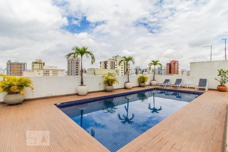 Apartamento à venda com 130m², 2 quartos e 1 vaga Apartamento à venda com 130m², 2 quartos e 1 vagaÁrea comum - Piscina