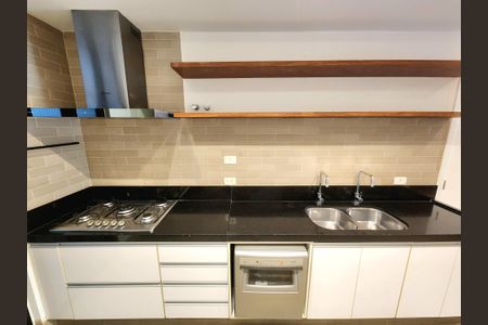 Apartamento à venda com 130m², 2 quartos e 1 vaga Apartamento à venda com 130m², 2 quartos e 1 vagaCozinha