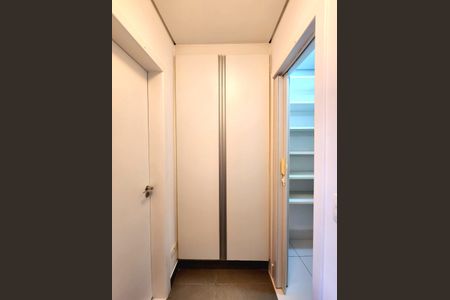 Apartamento à venda com 130m², 2 quartos e 1 vaga Apartamento à venda com 130m², 2 quartos e 1 vagaÁrea de Serviço