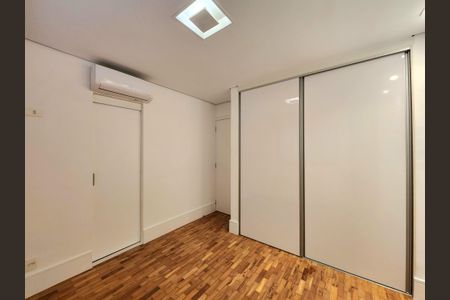 Apartamento à venda com 130m², 2 quartos e 1 vaga Apartamento à venda com 130m², 2 quartos e 1 vagaSuíte 2