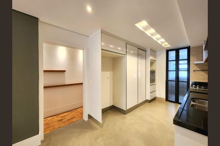 Apartamento à venda com 130m², 2 quartos e 1 vaga Apartamento à venda com 130m², 2 quartos e 1 vagaCozinha