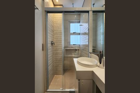 Apartamento à venda com 130m², 2 quartos e 1 vaga Apartamento à venda com 130m², 2 quartos e 1 vagaBanheiro da Suíte 2