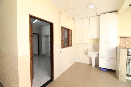 Casa para alugar com 165m², 3 quartos e 2 vagasÁrea de Serviço