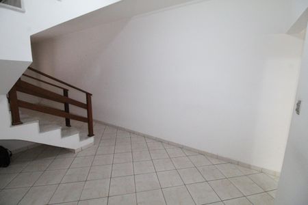 Casa para alugar com 165m², 3 quartos e 2 vagasSala 