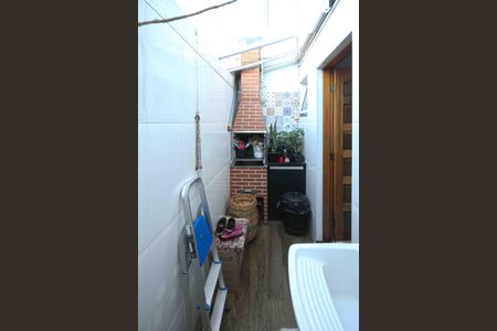 Casa de condomínio à venda com 60m², 2 quartos e 1 vagaEspaço Gourmet