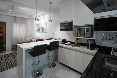 Casa de condomínio à venda com 60m², 2 quartos e 1 vagaCozinha