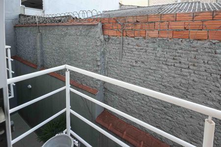 Casa de condomínio à venda com 60m², 2 quartos e 1 vagaVaranda Quarto