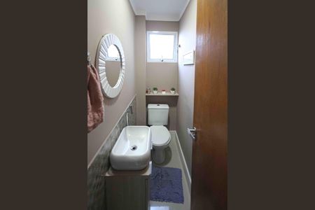 Casa de condomínio à venda com 60m², 2 quartos e 1 vagaLavabo