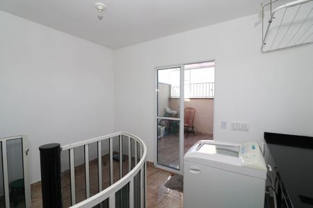 Apartamento para alugar com 85m², 2 quartos e 1 vaga Apartamento para alugar com 85m², 2 quartos e 1 vagaÁrea de Serviço