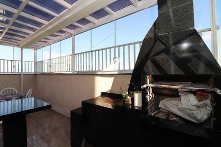 Apartamento para alugar com 85m², 2 quartos e 1 vaga Apartamento para alugar com 85m², 2 quartos e 1 vagaÁrea cobertura - Churrasqueira