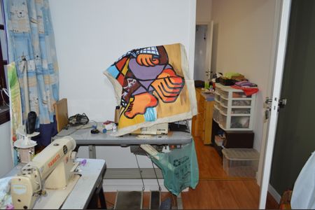 Casa à venda com 105m², 3 quartos e 1 vagaQuarto 2