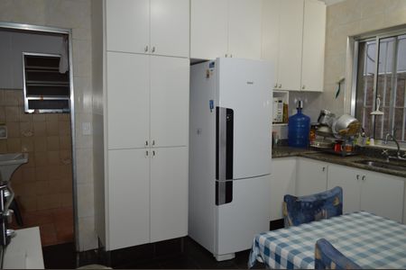 Casa à venda com 105m², 3 quartos e 1 vagaCozinha