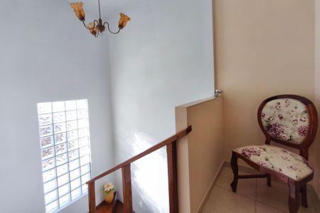 Casa à venda com 107m², 2 quartos e 1 vagaCorredor - Quartos