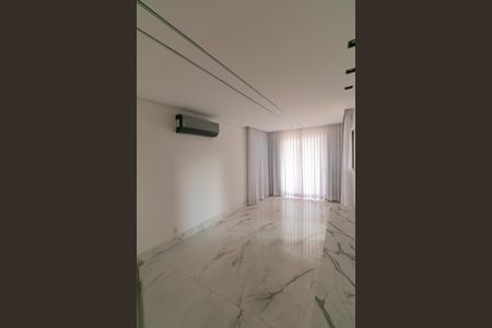Apartamento à venda com 164m², 4 quartos e 4 vagas Apartamento à venda com 164m², 4 quartos e 4 vagasSala