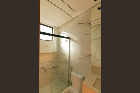 Apartamento à venda com 164m², 4 quartos e 4 vagas Apartamento à venda com 164m², 4 quartos e 4 vagasBanheiro da Suíte 1