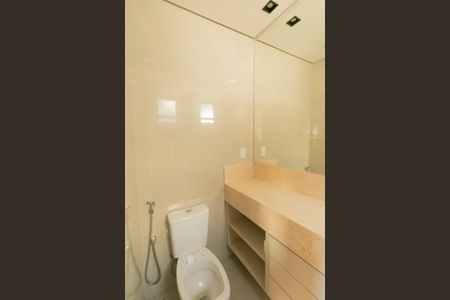 Apartamento à venda com 164m², 4 quartos e 4 vagas Apartamento à venda com 164m², 4 quartos e 4 vagasBanheiro Social