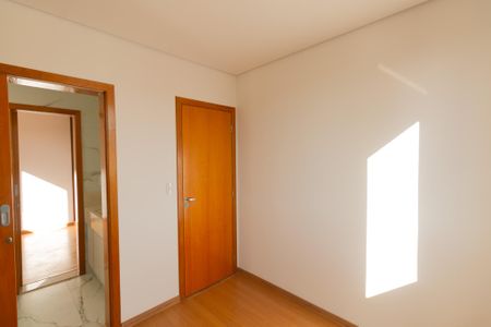 Apartamento à venda com 164m², 4 quartos e 4 vagas Apartamento à venda com 164m², 4 quartos e 4 vagasQuarto 1