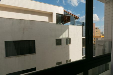 Apartamento à venda com 164m², 4 quartos e 4 vagas Apartamento à venda com 164m², 4 quartos e 4 vagasVista da Sala