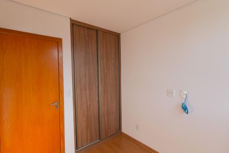 Apartamento à venda com 164m², 4 quartos e 4 vagas Apartamento à venda com 164m², 4 quartos e 4 vagasSuíte 1