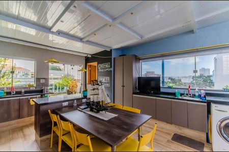 Casa à venda com 250m², 5 quartos e 2 vagasÁrea de Serviço e Espaço Gourmet