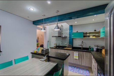 Casa à venda com 250m², 5 quartos e 2 vagasCozinha