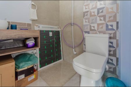 Casa à venda com 250m², 5 quartos e 2 vagasBanheiro de serviço