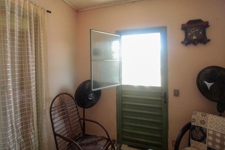 Casa à venda com 110m², 2 quartos e sem vagaSala 2