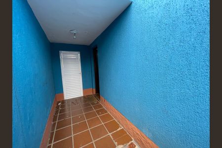 Casa à venda com 140m², 4 quartos e 2 vagas Casa à venda com 140m², 4 quartos e 2 vagasQuintal