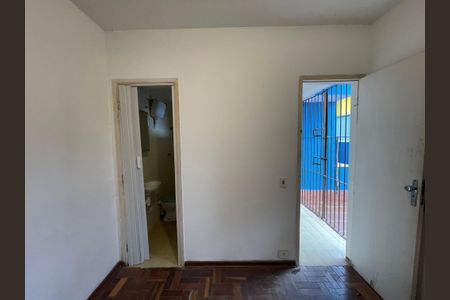 Casa à venda com 140m², 4 quartos e 2 vagas Casa à venda com 140m², 4 quartos e 2 vagasQuarto de serviço