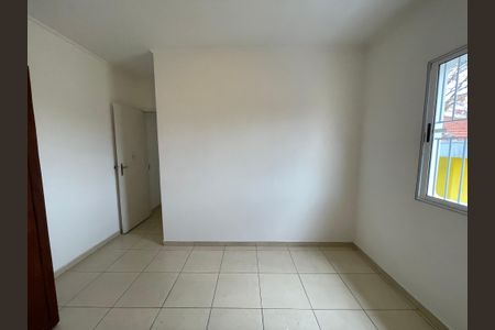 Casa à venda com 140m², 4 quartos e 2 vagas Casa à venda com 140m², 4 quartos e 2 vagasQuarto 1