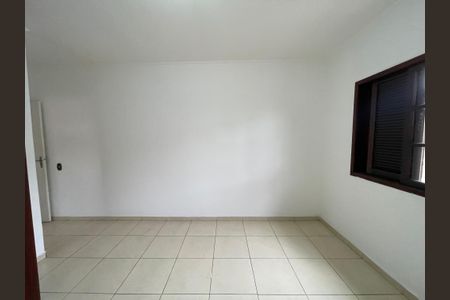 Casa à venda com 140m², 4 quartos e 2 vagas Casa à venda com 140m², 4 quartos e 2 vagasQuarto 3