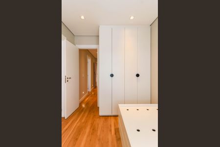 Apartamento à venda com 145m², 3 quartos e 2 vagas Apartamento à venda com 145m², 3 quartos e 2 vagasSuíte 3