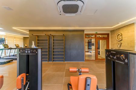 Apartamento à venda com 145m², 3 quartos e 2 vagas Apartamento à venda com 145m², 3 quartos e 2 vagasÁrea comum - Academia