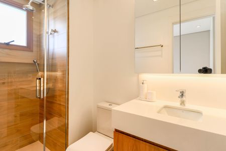 Apartamento à venda com 145m², 3 quartos e 2 vagas Apartamento à venda com 145m², 3 quartos e 2 vagasBanheiro da Suíte 3