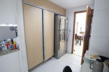 Apartamento à venda com 117m², 3 quartos e 2 vagasCozinha