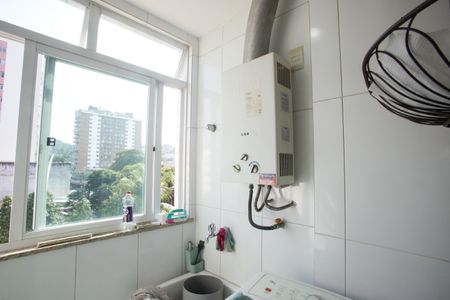 Apartamento à venda com 117m², 3 quartos e 2 vagasÁrea de Serviço
