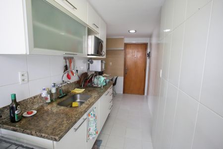 Apartamento à venda com 117m², 3 quartos e 2 vagasCozinha