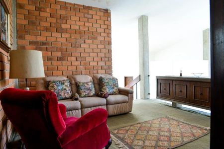 Casa à venda com 680m², 5 quartos e 4 vagasFoto 08