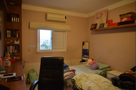 Casa à venda com 125m², 3 quartos e 2 vagasQuarto 3