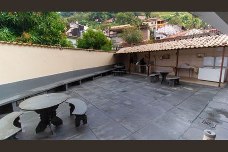 Apartamento à venda com 52m², 2 quartos e sem vagaÁrea comum