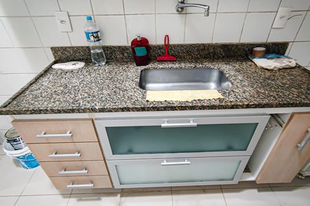 Apartamento para alugar com 72m², 2 quartos e 1 vagaCozinha e Área de Serviço