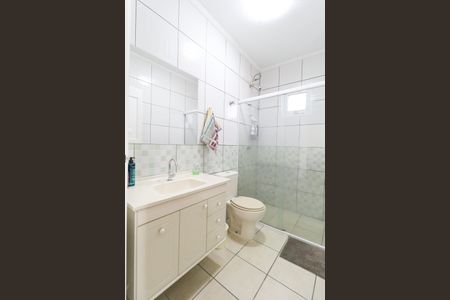 Casa à venda com 224m², 3 quartos e 3 vagas Casa à venda com 224m², 3 quartos e 3 vagasBanheiro 1