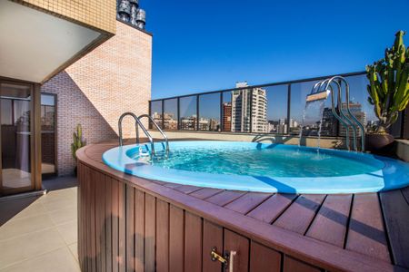Apartamento à venda com 188m², 2 quartos e 1 vaga Apartamento à venda com 188m², 2 quartos e 1 vagaVaranda da Cobertura