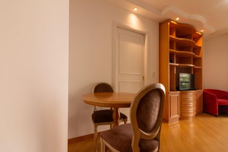 Apartamento à venda com 38m², 1 quarto e 1 vagaSala de Jantar